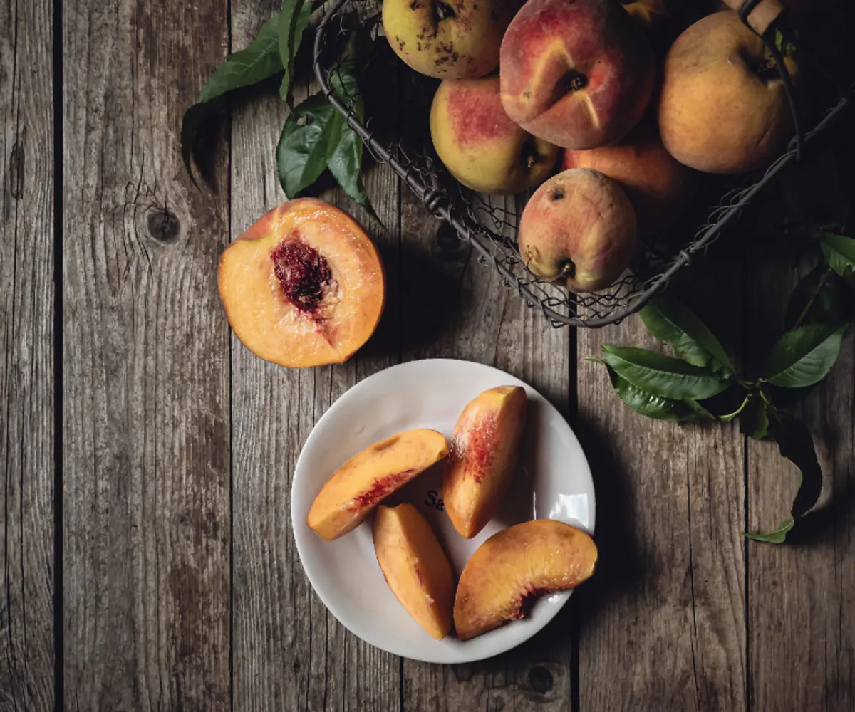 Egyptian IQF peach slices