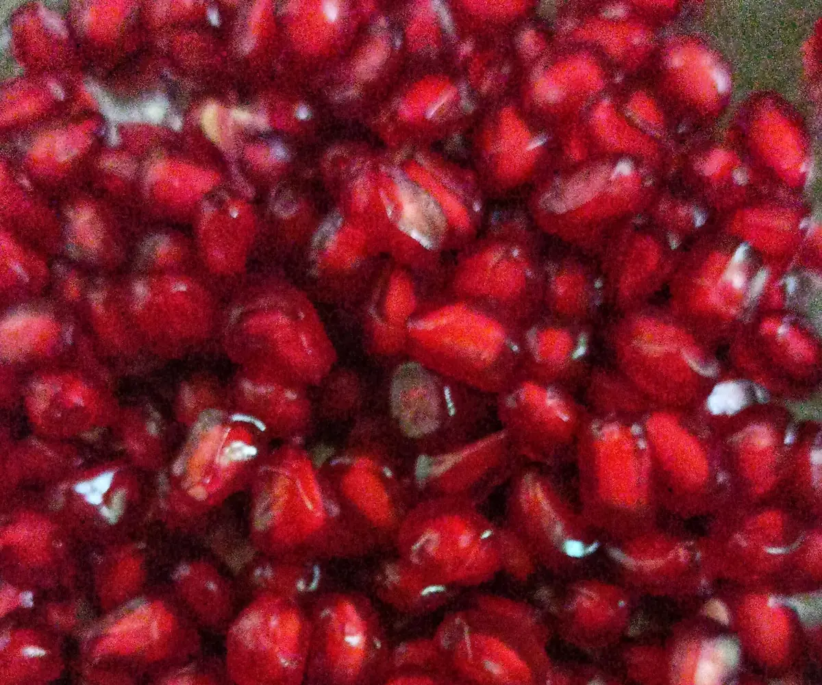 Egyptian IQF pomegranate arils