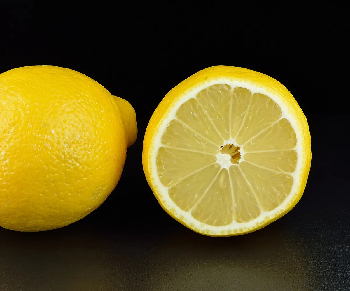 Fresh Egyptian lemons